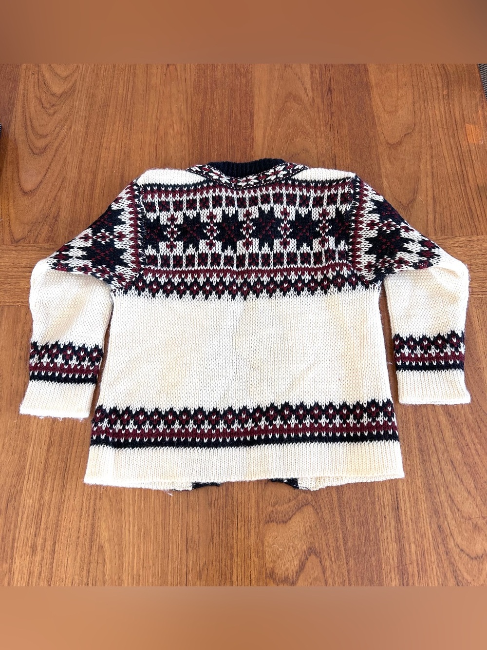 NORDSTRIKK Norwegian folklore Virgin Wool Knit Cardigan Sweater | Size 4 - Picture 4 of 8
